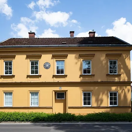 Stilvoll Wohnen Im Herzen Der Stadt * Steyr