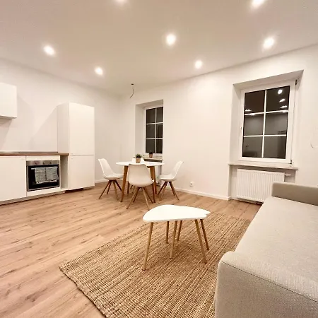 Stilvoll Wohnen Im Herzen Der Stadt アパート